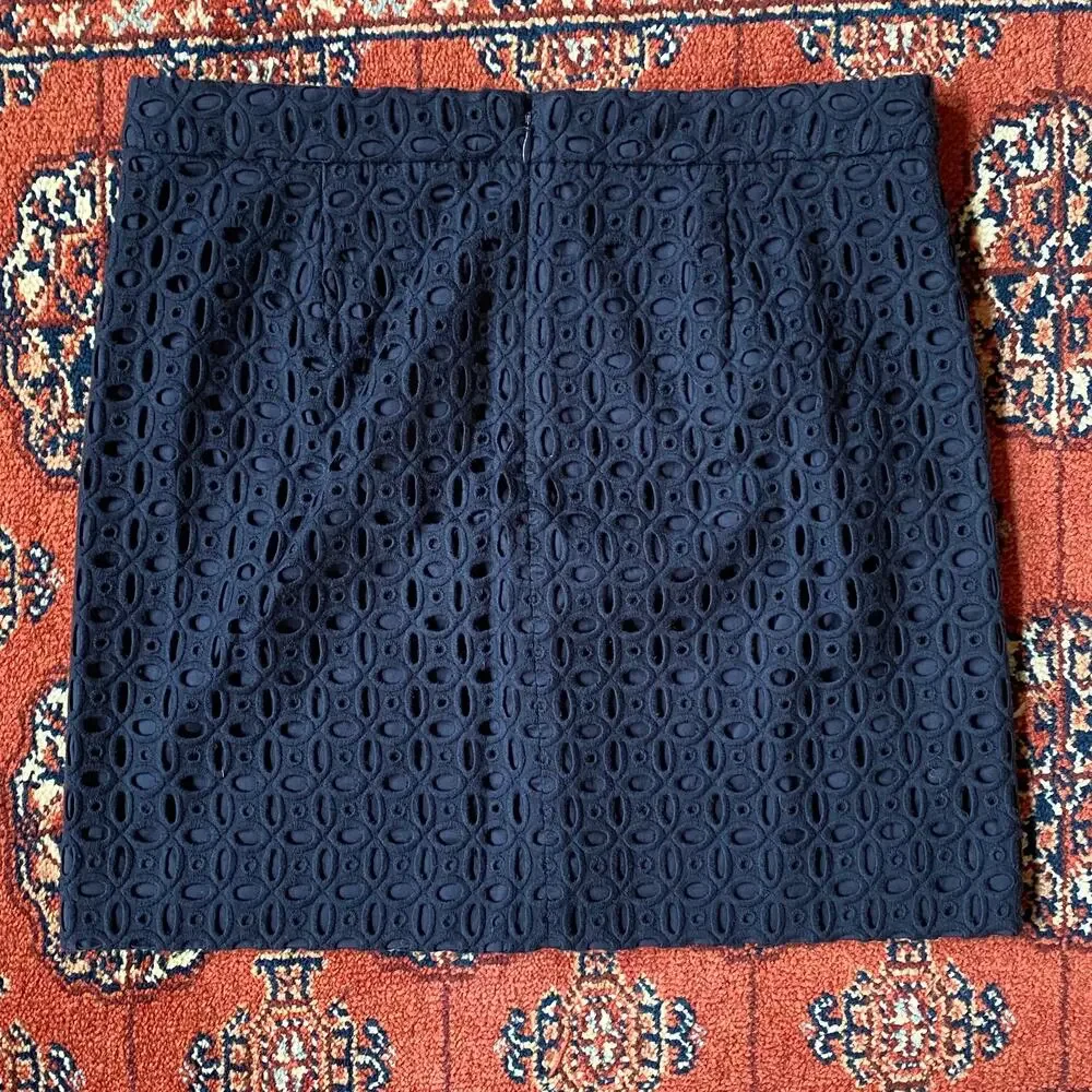 BRAND NEW J.Crew 4 Navy Blue Eyelet‎ Mini Pencil Skirt Fully Lined, All Cotton